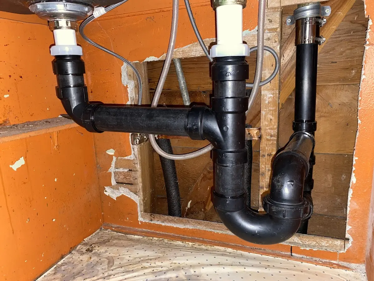 Professional Pipe Bursting equipment and tools on the job in Osawatomie